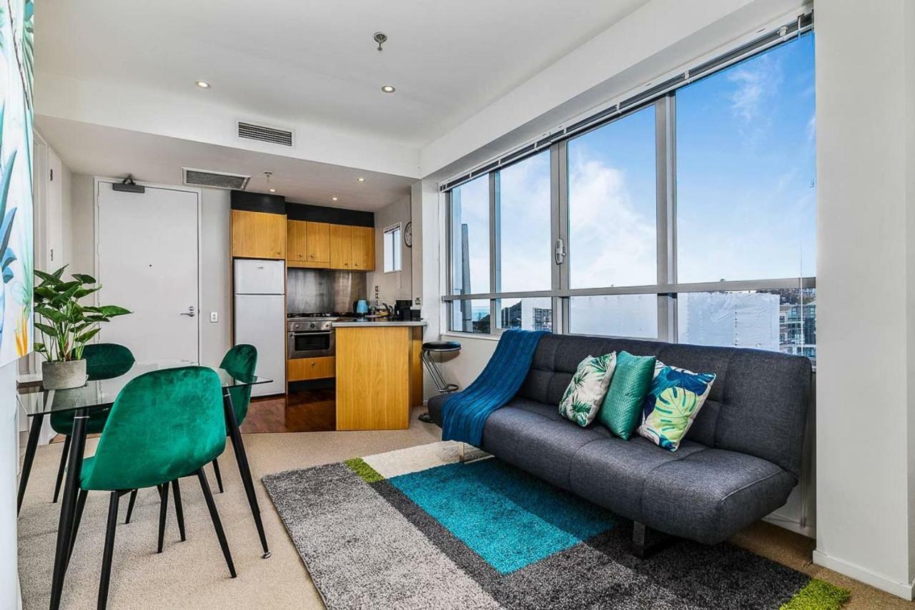 One Bedroom Apartment - Pool, Gym & Tennis Courts! Auckland Kültér fotó