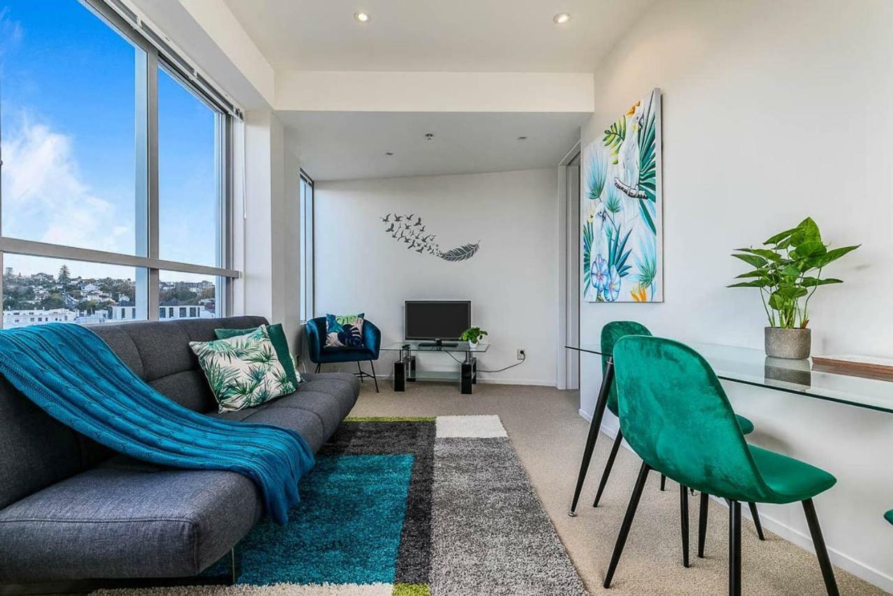 One Bedroom Apartment - Pool, Gym & Tennis Courts! Auckland Kültér fotó
